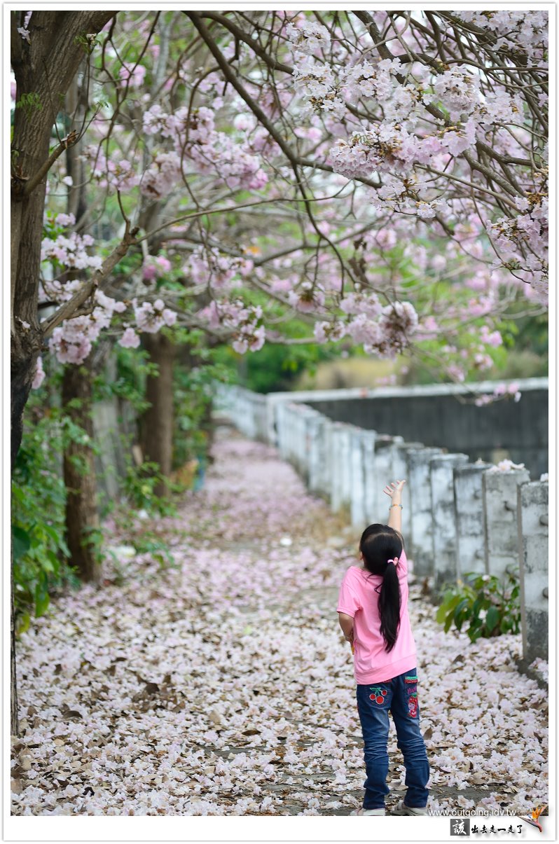 http://i.dcview.tw/gallery/201304/af66f52acb4e7d831f9f56b58bb58c44.jpg