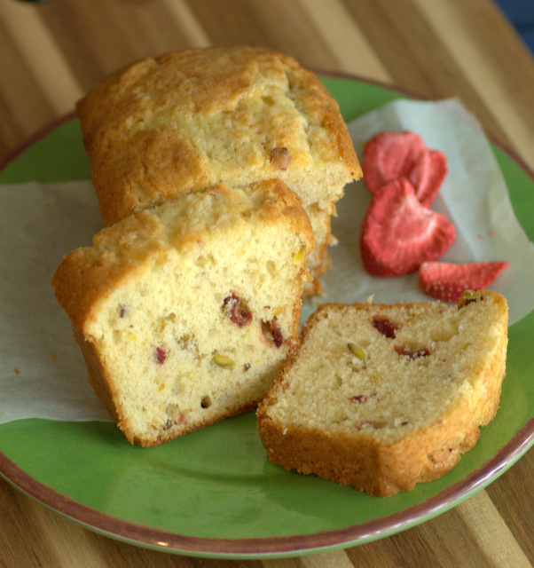 Vanilla, Pistachio and Strawberry Mini Loaf Cakes