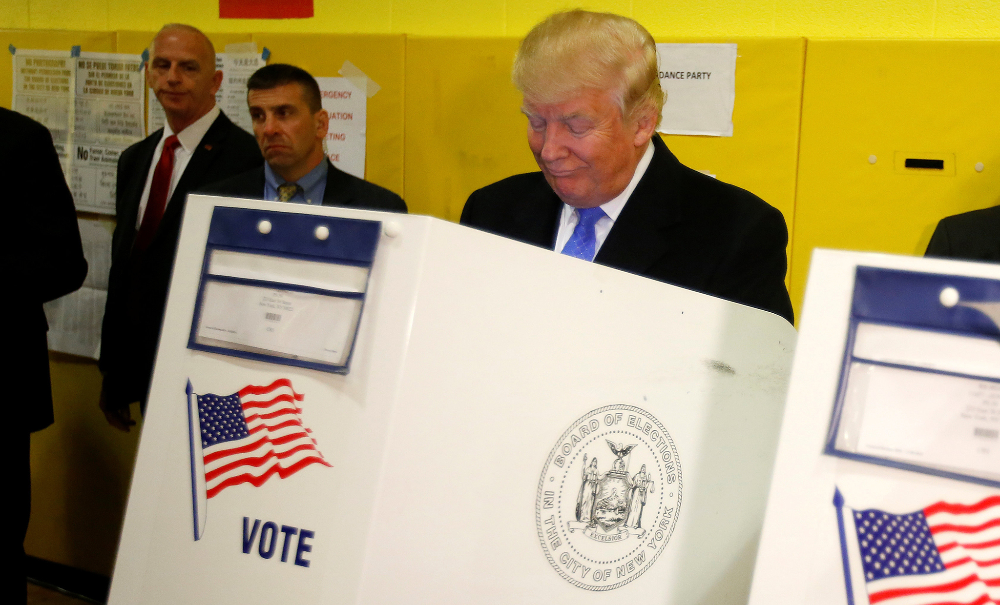 Republican presidential nominee Donald Trump votes at PS 59 in New York, New York, U.S. November 8, 2016. REUTERS/Carlo Allegri TPX IMAGES OF THE DAY
