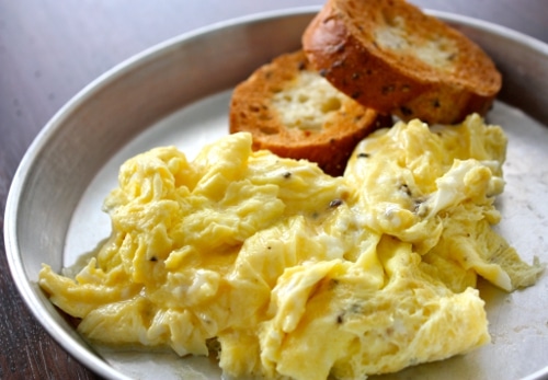 Scrambled Eggs with Whole Wheat Toast
