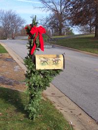 Christmas decorations on mailbox