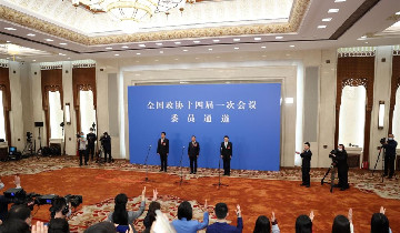 标题.jpg