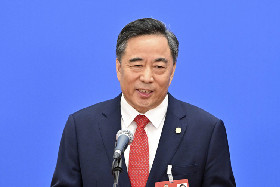 标题.jpg