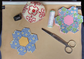 tutorial grandma's flower garden quilt, step 1