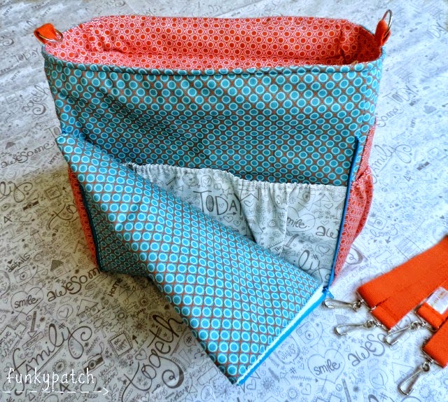 Bolso mochila con elefante Bolso-mochila para la canastilla del bebé personalizado y handamade