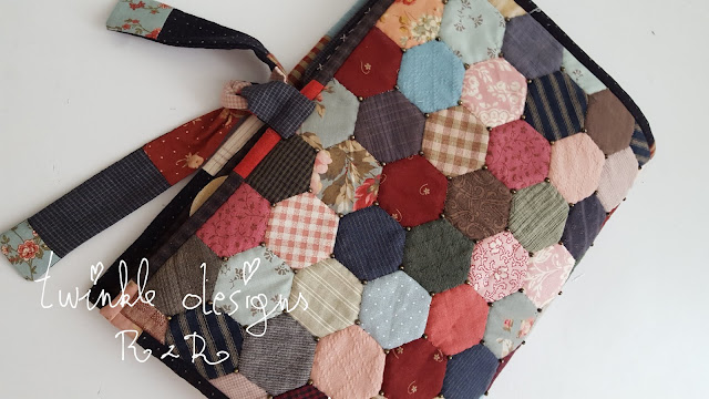 Stitching with Friends - funda de reglas por detrás | Twinkle designs R&R Stitching with Friends - funda de reglas por detrás | Twinkle designs R&R