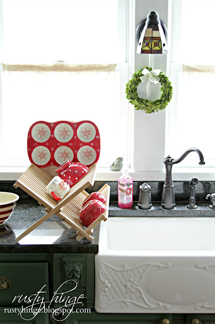 Rusty Hinge 2015 Rustic Meets Refined Christmas Home Tour Rusty Hinge Christmas red and white dish drying rack