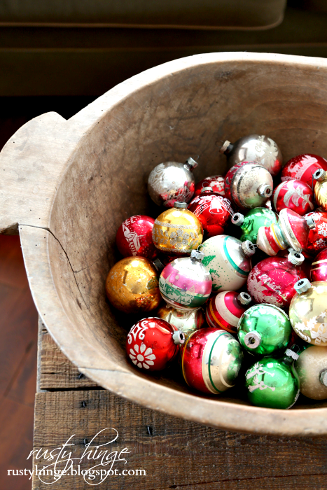 Christmas Home Tour 2016 ~ Rusty Hinge Vintage Shiny Brite Ornament Collection