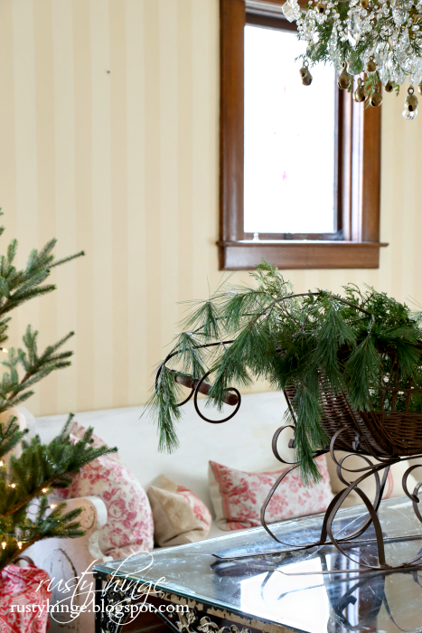 Christmas Home Tour 2016 ~ Rusty Hinge Vintage French Sleigh