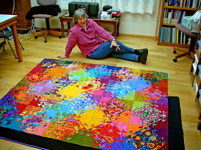 Robin Atkins, Shimmer quilt, auditioning border fabrics Robin Atkins, Shimmer quilt, auditioning border fabrics