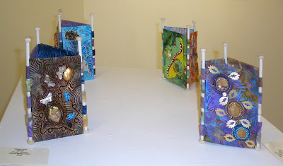 bead journal project, exhibition of triptych sculptures by Bobbi K