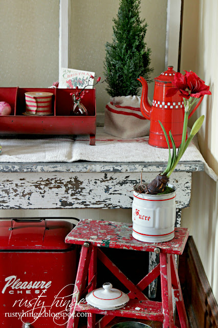 Rusty Hinge 2015 Rustic Meets Refined Christmas Home Tour Red and white vintage Christmas vignette