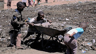 N'est-ce pas pour nous qu'ils travaillent?