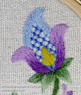 Blue Trellis Crewel Sampler (by Elsa Williams): Blue trellis