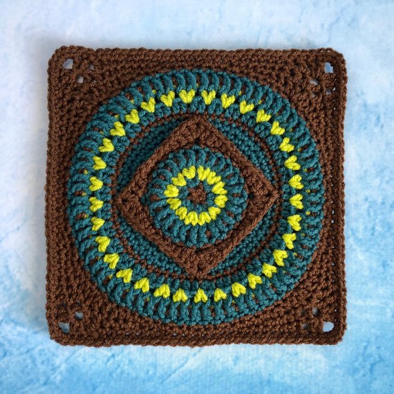 https://www.etsy.com/listing/644167189/all-wrapped-up-in-circles-squares?ref=shop_home_active_1