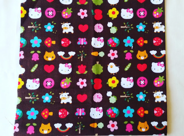 Intercambio de hexágonos Tela Japonesa Hello Kitty