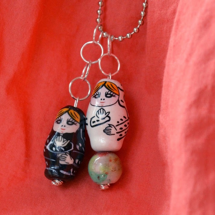 http://www.lovelywren.com/matryoshka-doll-necklace/