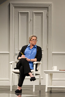 Kathleen Turner in 'High'