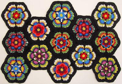 Robin Atkins, Frida's Flowers, Blocks 3 and 5 Robin Atkins, Frida's Flowers, Blocks 3 and 5