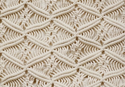 exmple of macrame knotting with string