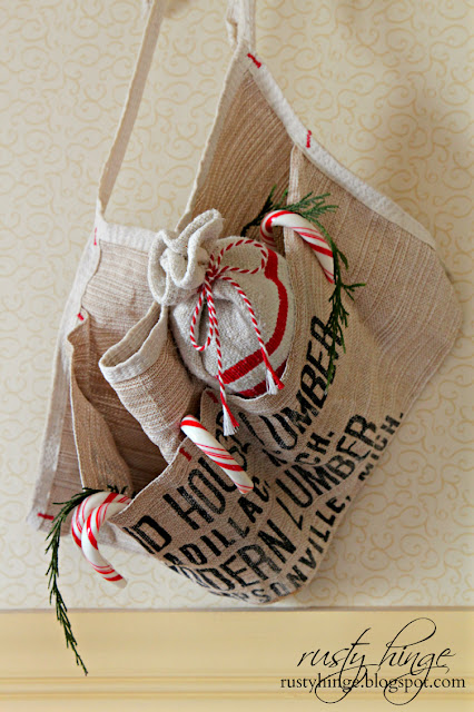 Rusty Hinge 2015 Rustic Meets Refined Christmas Home Tour Christmas vintage lumber hardware apron