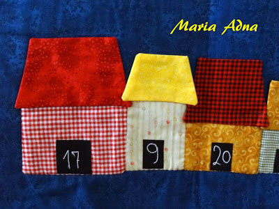 Panô com apliquê O Vilarejo Natalino detalhe IX Panô com apliquê O Vilarejo Natalino, Panô de natal, Panô apliquê, Patchwork natal. Maria Adna Ateliê, Patchwor, bolsas e afins, Panô publicado revista, Apliquê publicado revista, Natal publicado revista, Patchwork apliquê,
