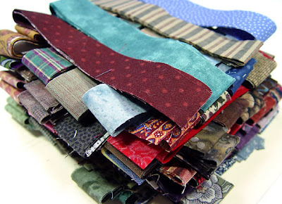 God's Eye quilt by Robin Atkins, auditioning fabrics 3
