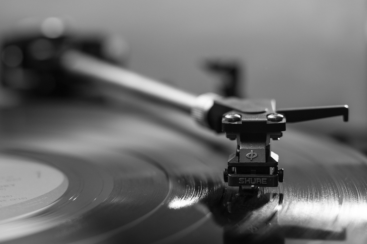Download free HD stock image of Record Player Vinyl Free Record Player Vinyl photo and picture