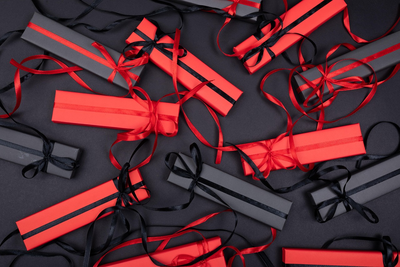 Download free HD stock image of Gifts Boxes Free Gifts Boxes photo and picture