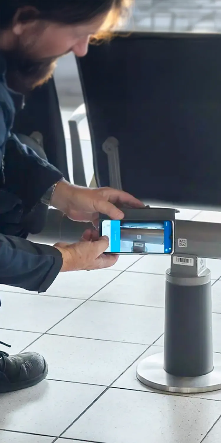 Scanning QR codes with the One Go App