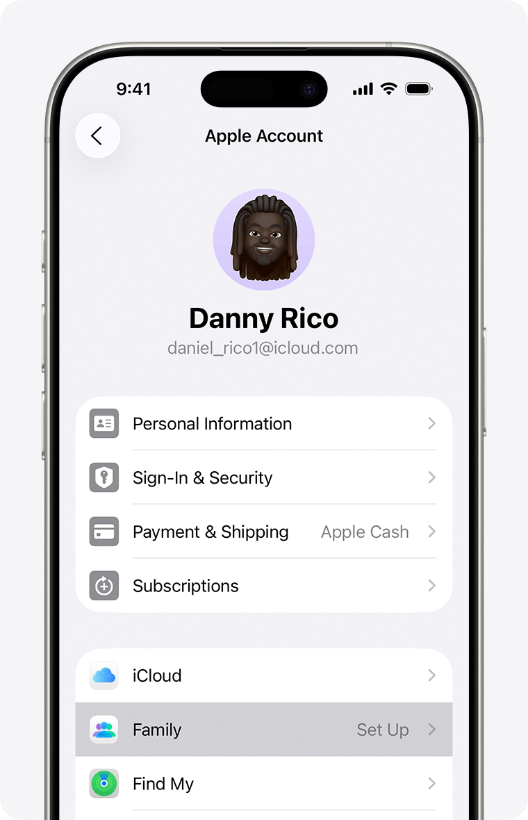 iPhone screen showing the steps for setting up Family Sharing.