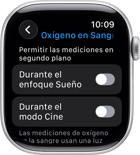 Una pantalla del Apple Watch en la que se muestran las opciones Permitir grabaciones de fondo para Enfoque Sueño y Modo Cine.