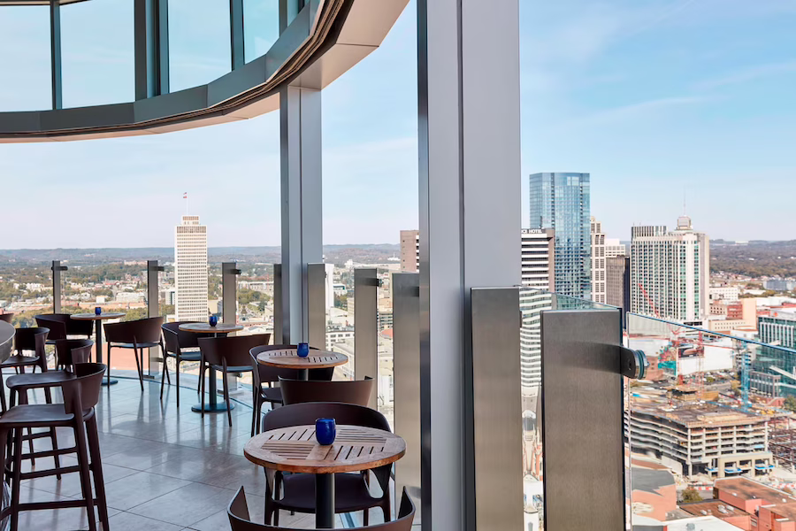 You won’t believe the Fall Break deals on Expedia