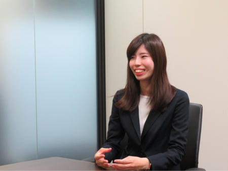 SBI証券マーケティング部課長代理小林様