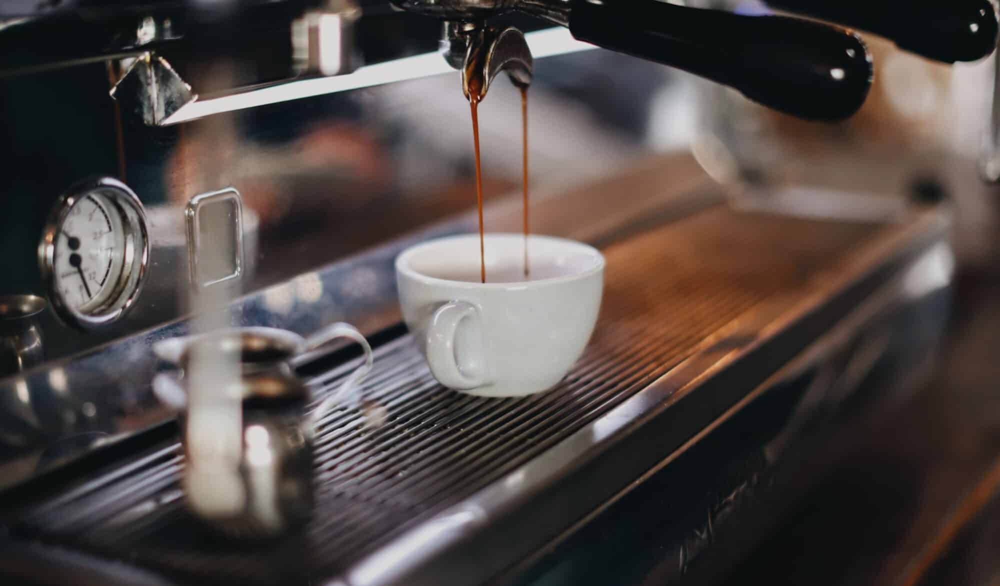 Café or Caffè? French vs. Italian Coffee Culture