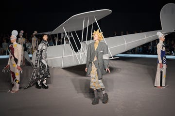 紐約伸展台上的星際漫遊:thom browne 2023 秋冬系列。 紐約伸展台上的星際漫遊:thom browne 2023 秋冬系列。