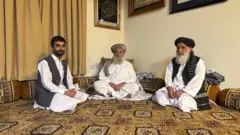 د طالبانو حکومت ریس الوزرا له دې کوټې خپلې حکومتي چارې په مخ وړي.
