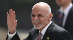 اشرف غنی، پخوانی افغان ولسمشر