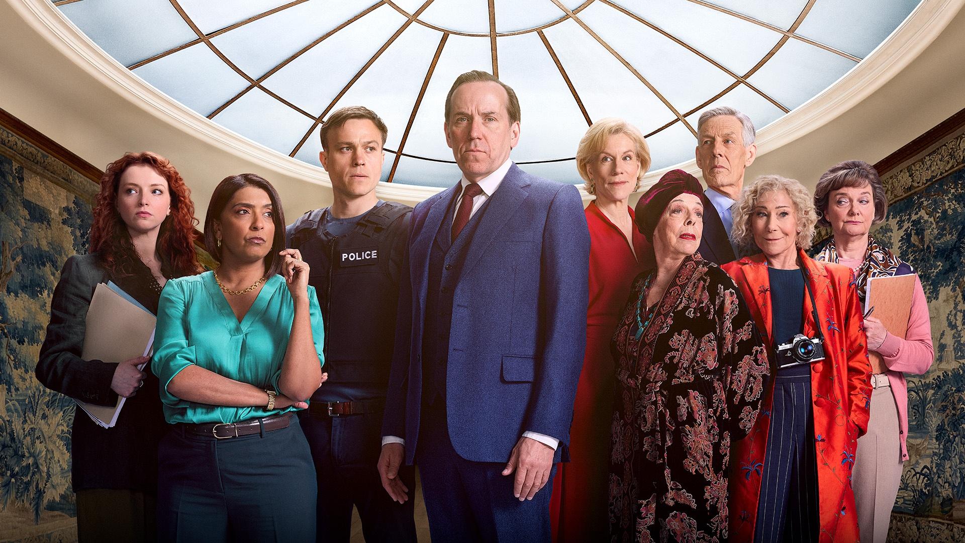 The cast of Professor T in season 5.