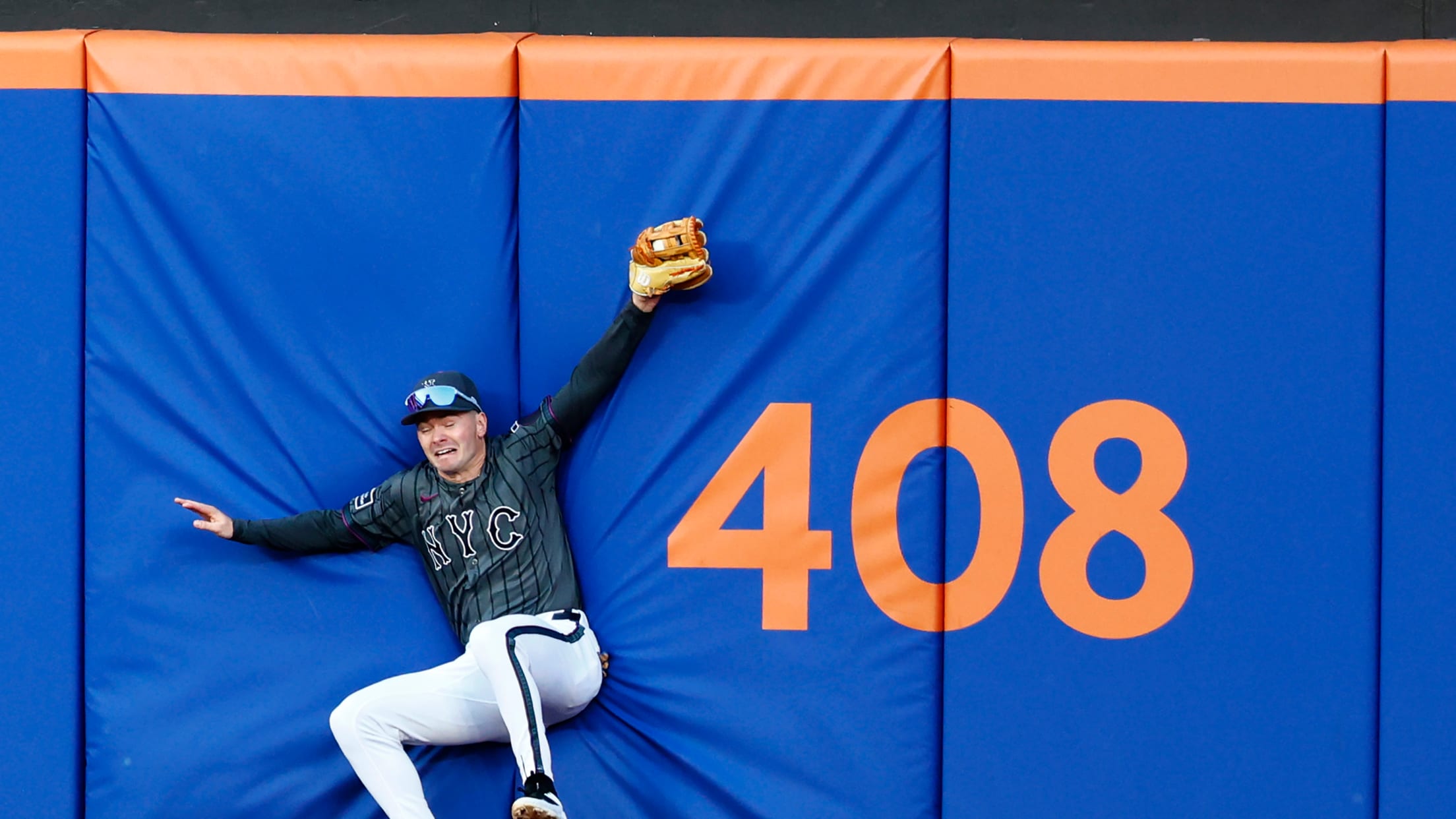 A.J. Ewing's leaping catch at the wall