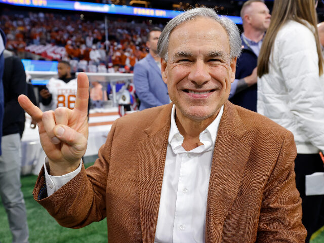 Texas Gov. Greg Abbott Courts Paramount With Pitch to Ditch ‘High-Tax, High-Regulation’