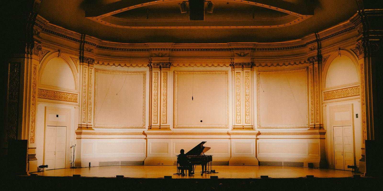 Cameron Winter Announces Live at Carnegie Hall