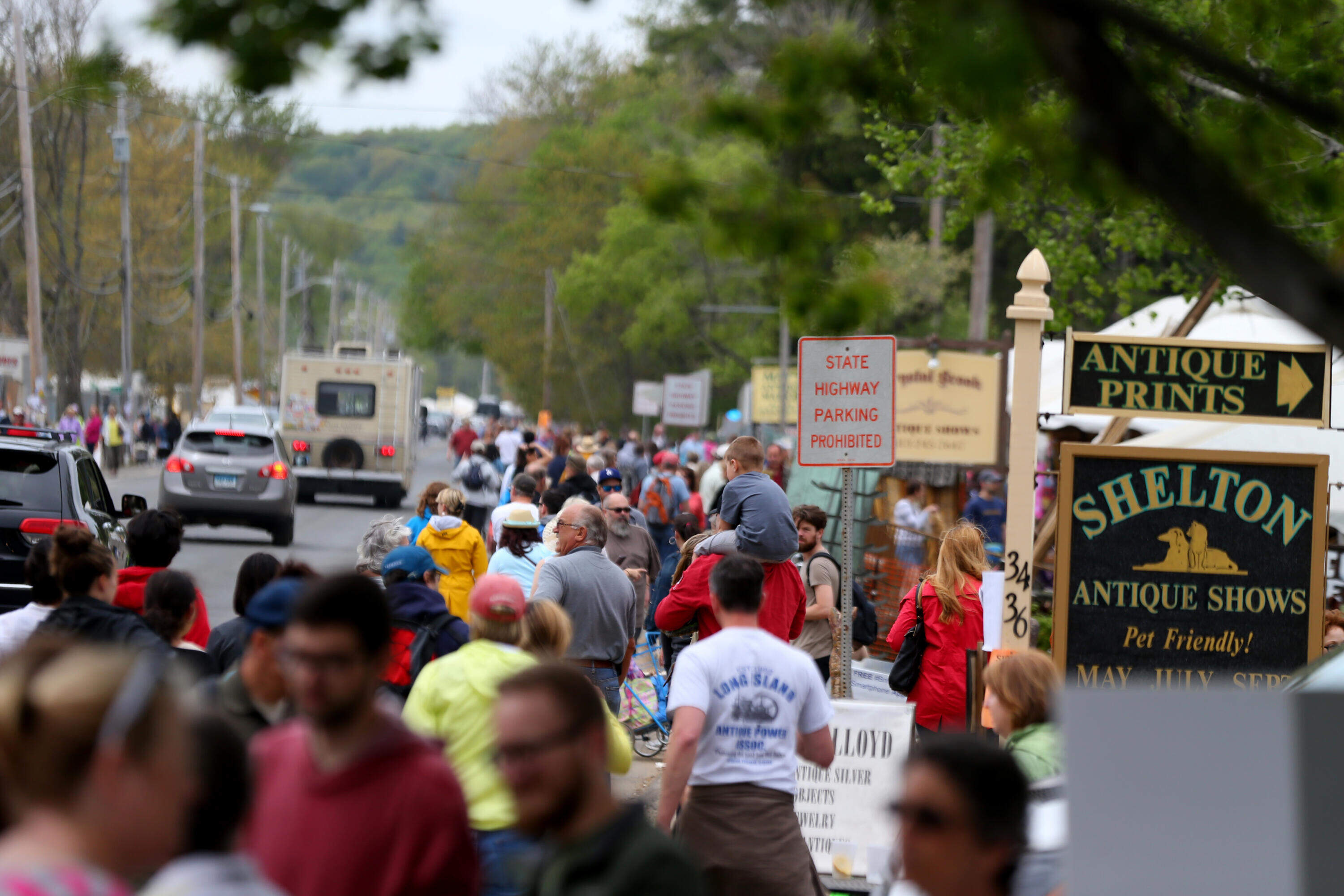 Insider tips for navigating the Brimfield Antique Flea Market