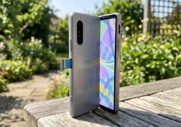 Sony Xperia 10 VIII Keeps Rare Features at a Steep New Price