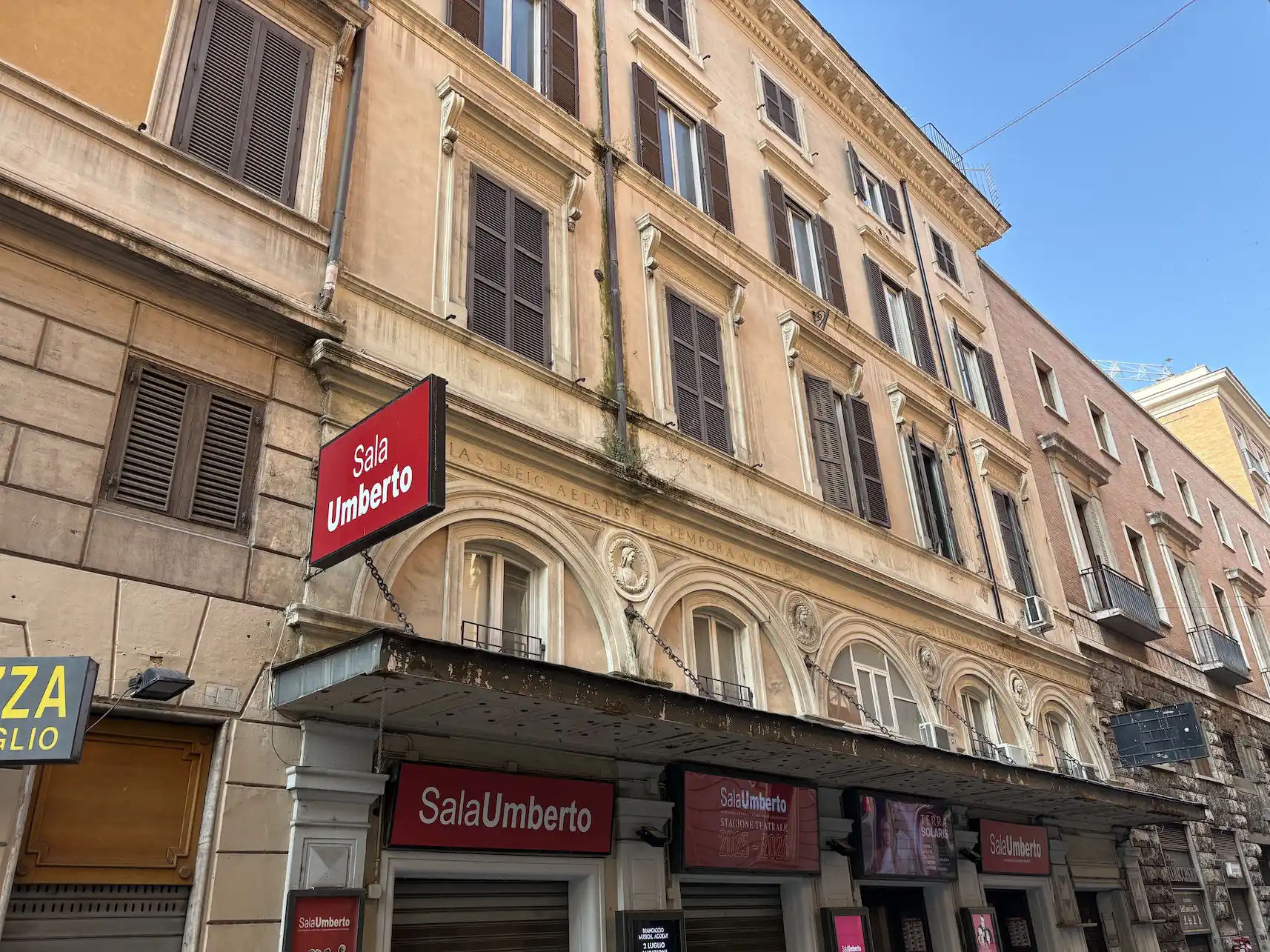 01_Foto facciata prima dei lavori Via della Mercede prima dei lavori