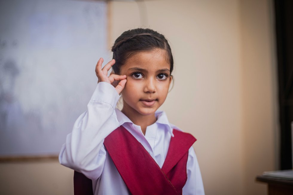 YoungGirlSignLanguage.jpg YoungGirlSignLanguage.jpg