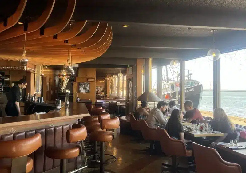 Bar Glen Room