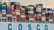 图为隶属于中国国有企业中远集团(Cosco)的集装箱船满载货物,沿易北河驶向汉堡集装箱港口 图为隶属于中国国有企业中远集团(Cosco)的集装箱船满载货物,沿易北河驶向汉堡集装箱港口