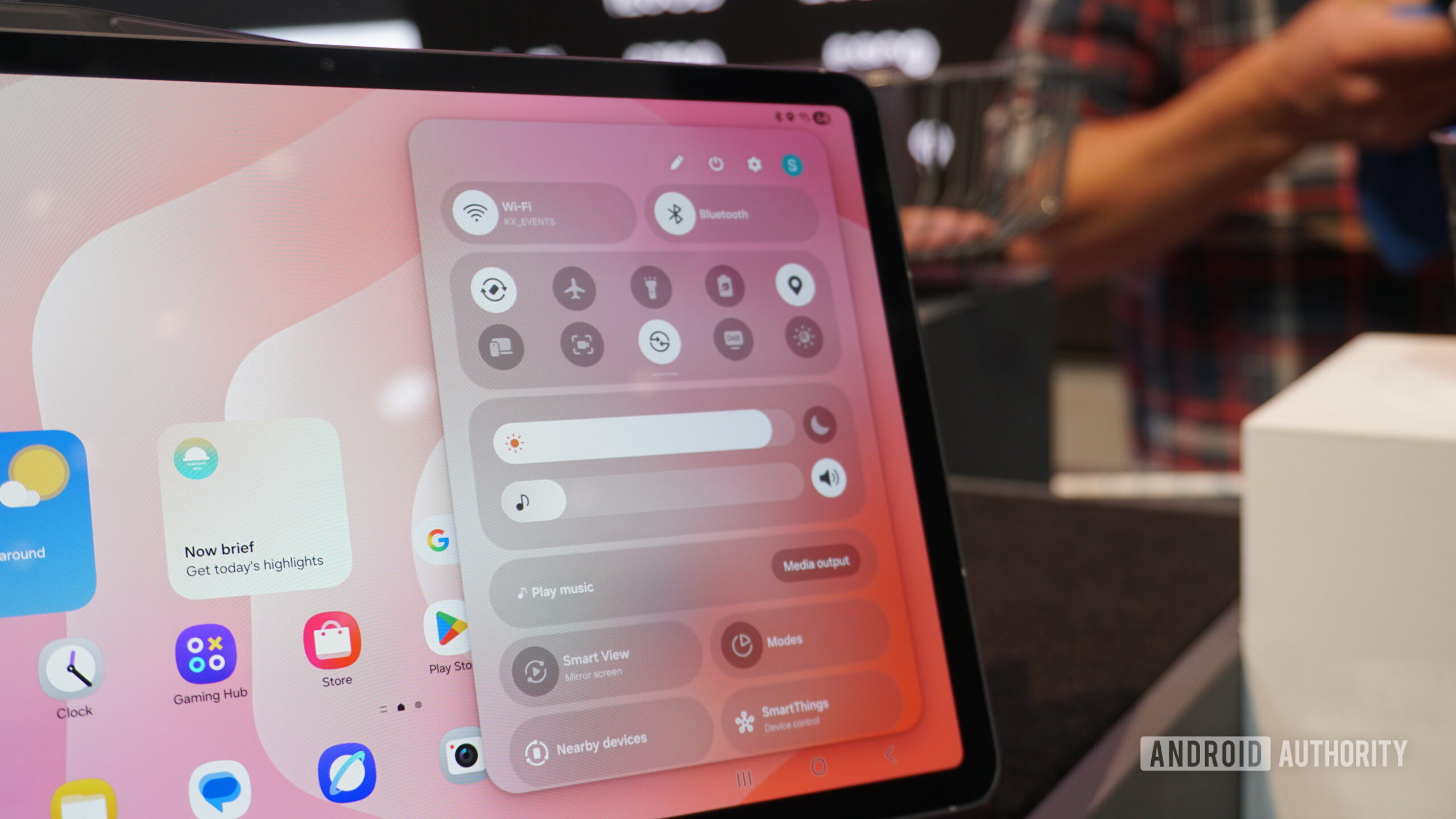 Galaxy Tab S11 In Hand new quick settings Galaxy Tab S11 In Hand new quick settings