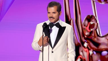 John Leguizamo, Judy Reyes, Oscar Nuñez Among Honorees at Critics Choice Celebración